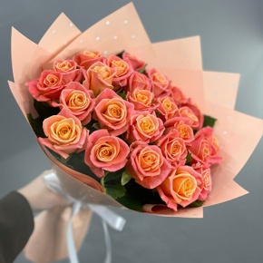 Букет из 25 роз Мисс Пигги (50 см) в Подольске