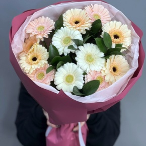 Букет из 13 белых гербер микс в Подольске