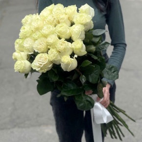 Монобукет из 25 роз Эквадор Мондиаль (80 см) в Подольске