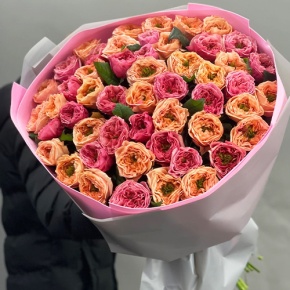 Букет "Лав ю" из 51 пионовидной розы Риджентс парк (60 см) в Подольске