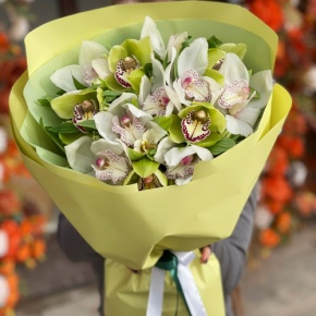 Букет "Бруклин" из орхидей и альстромерий в Подольске
