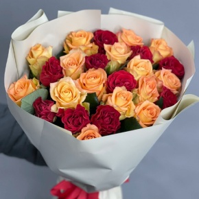Букет "Прайм" из 25 роз Оранж и Эль Торо (50 см) в Подольске