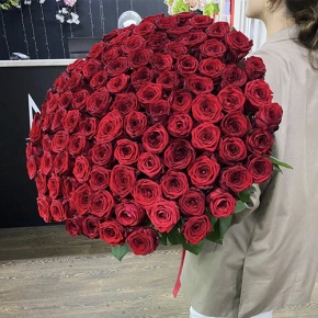 Букет 101 красная роза (70 см) в Подольске