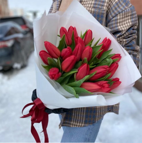 Букет красных тюльпанов в Подольске